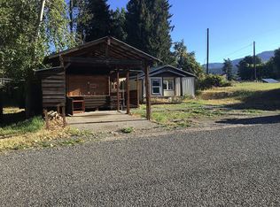 2257 Cozy Nook Rd, Chewelah, WA 99109