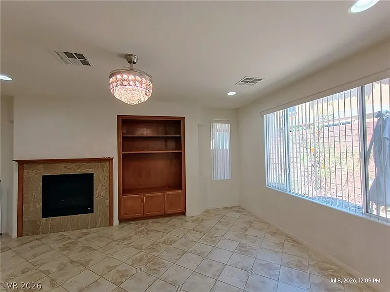 2316 Malaga Peak St — Photo 5