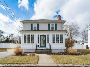 35 Felsmere Ave, Pawtucket, RI 02861