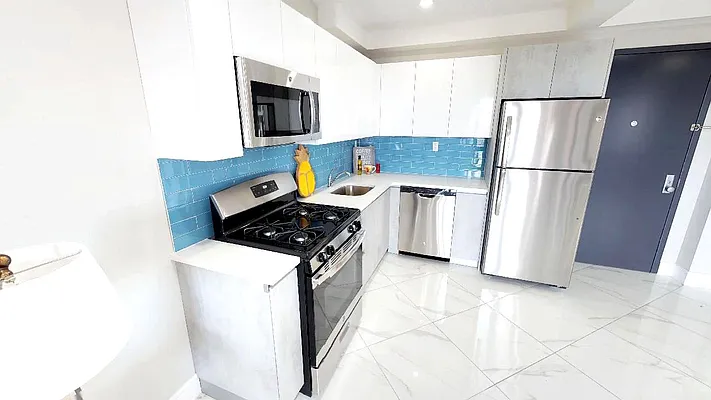 Rented by Metro Garden Realty NYC | media 14