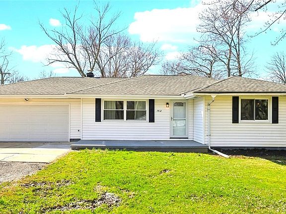 2nd image of 7412 Hopkins Rd