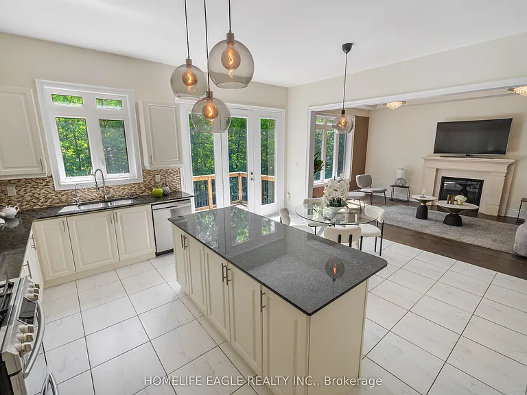 79 Meadowsweet Ln #MAIN — Photo 8
