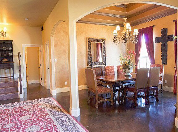 5th image of 2682 Red Bud Way