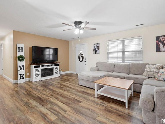 5th image of 1401 Hannah Dr
