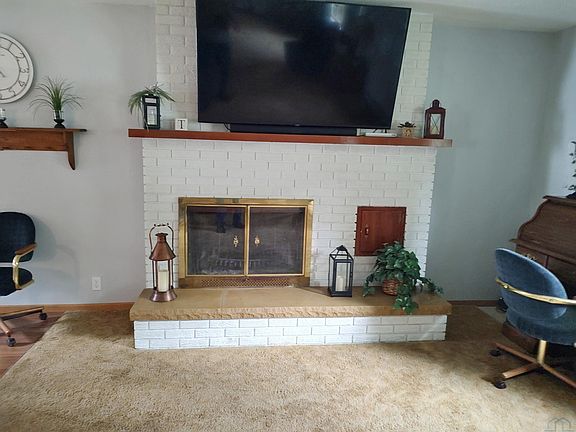 3rd image of 500 Morningside Dr