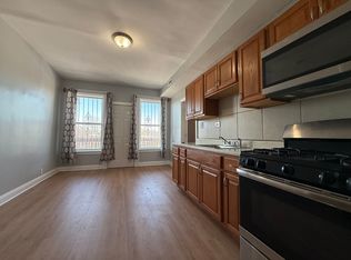 5844 S Calumet Ave #3N, Chicago, IL 60637