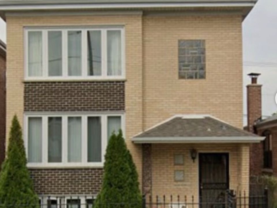 1st image of 5504 W 63rd Pl #1