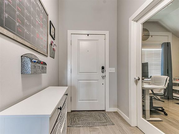 5th image of 3696 King Arthur Ct