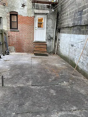 Rented by Standard Living Realty Inc | media 27