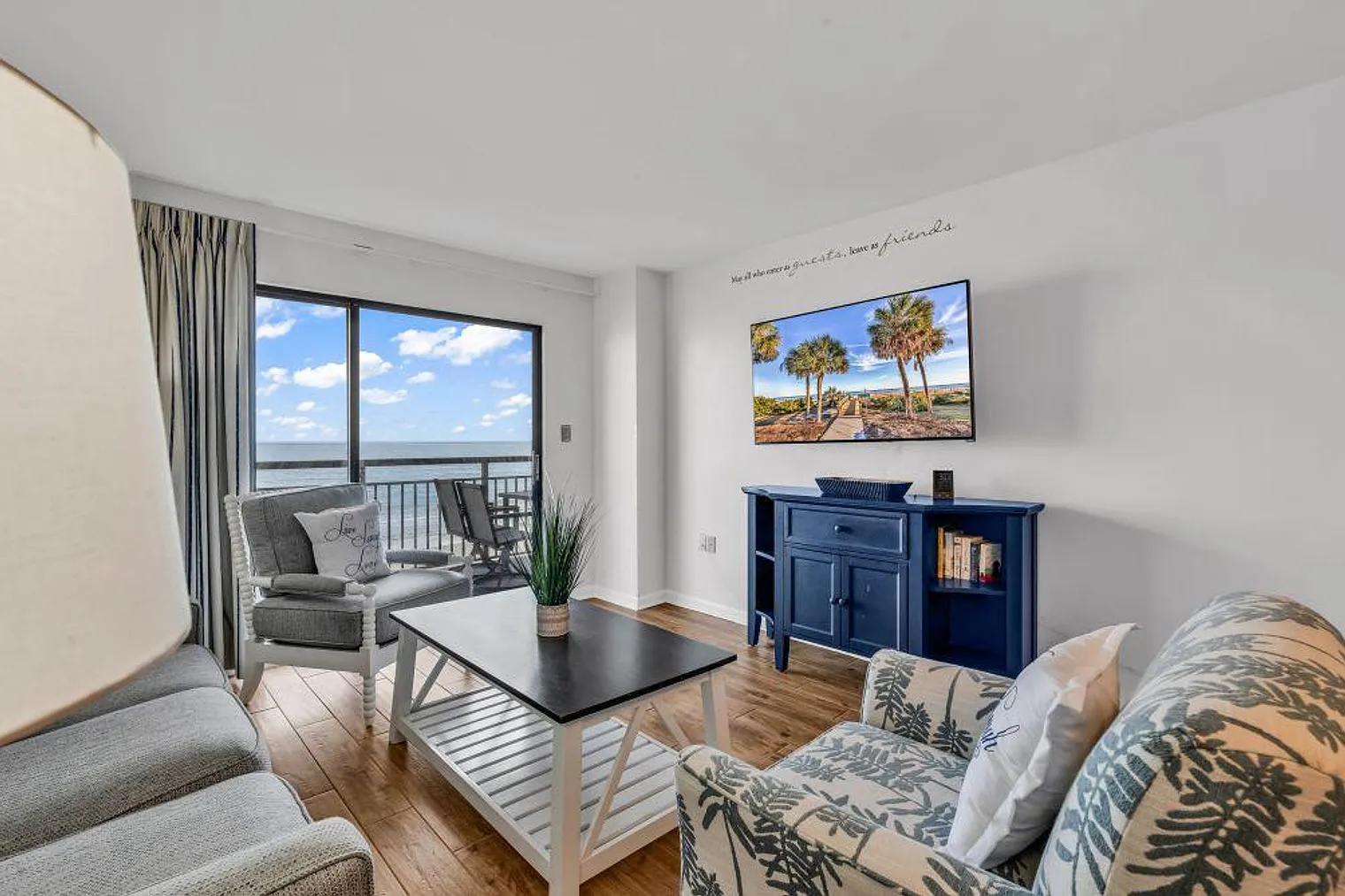 2 bed, 2.0 bath, 957 sqft, $3,417 — Photo 1