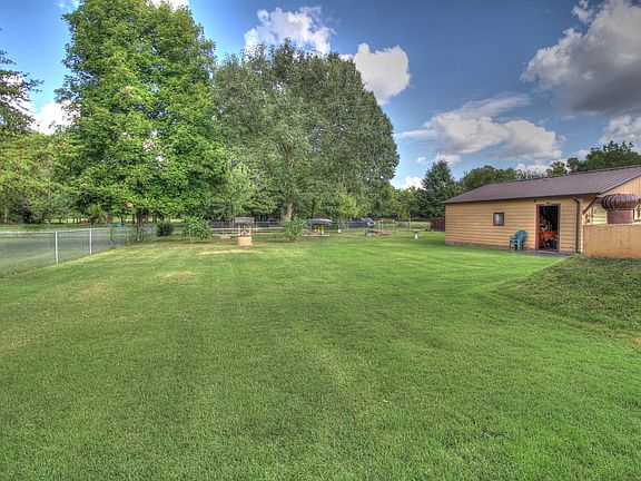 5th image of 3587 Asbury Ln