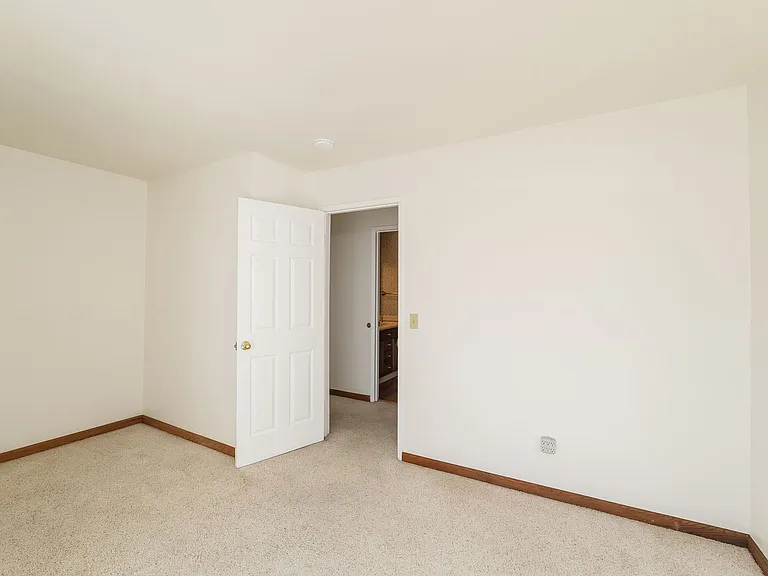 4987 Fern Pl — Photo 13