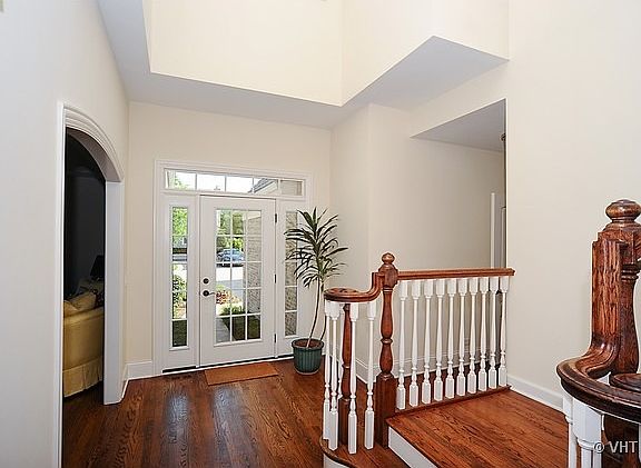 2nd image of 1760 W Newport Ct