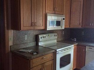 337 Green St, Perry, MI 48872