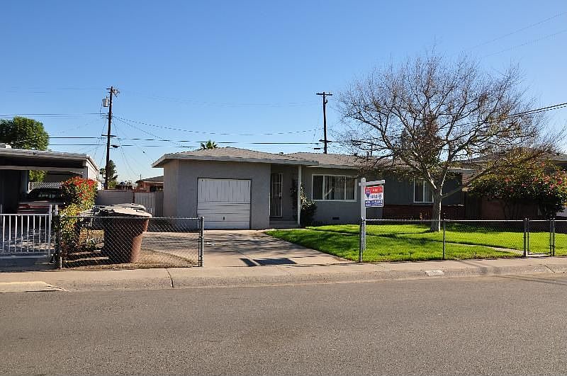 2nd image of 850 Tafolla St