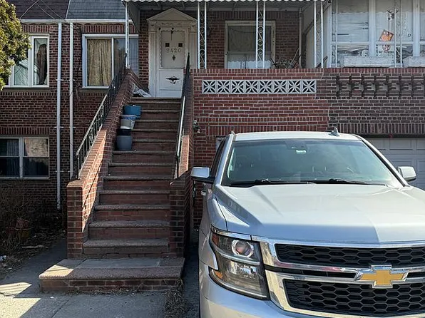 9420 Avenue, Brooklyn, NY 11236