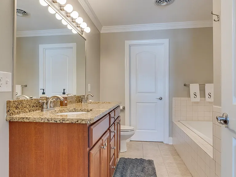165 Monument Ridge Dr #165 — Photo 22