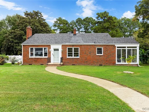 405 Jefferson Ave, Hopewell, VA 23860