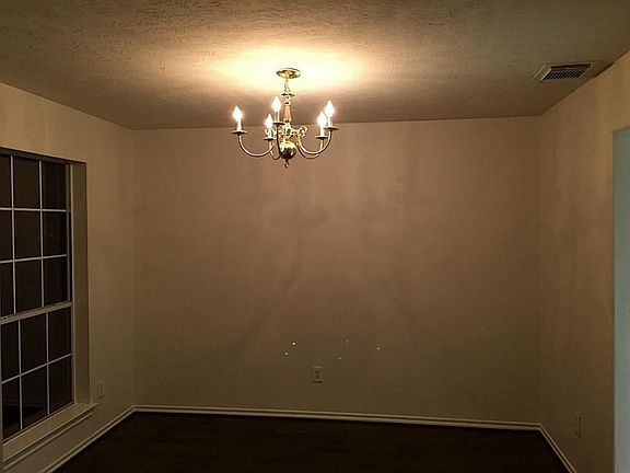 5th image of 16502 Great Oaks Glen Dr