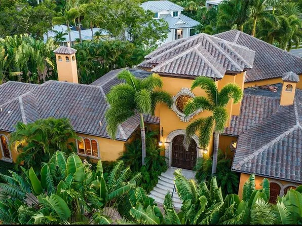 1924 Lincoln Dr, Sarasota, FL 34236