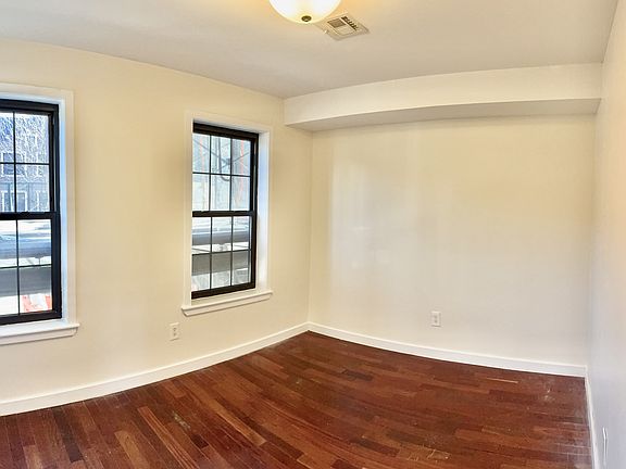 4th image of 1263 Saint Marks Ave Floor 2