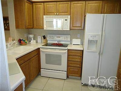 5th image of 6640 Estero Blvd #101
