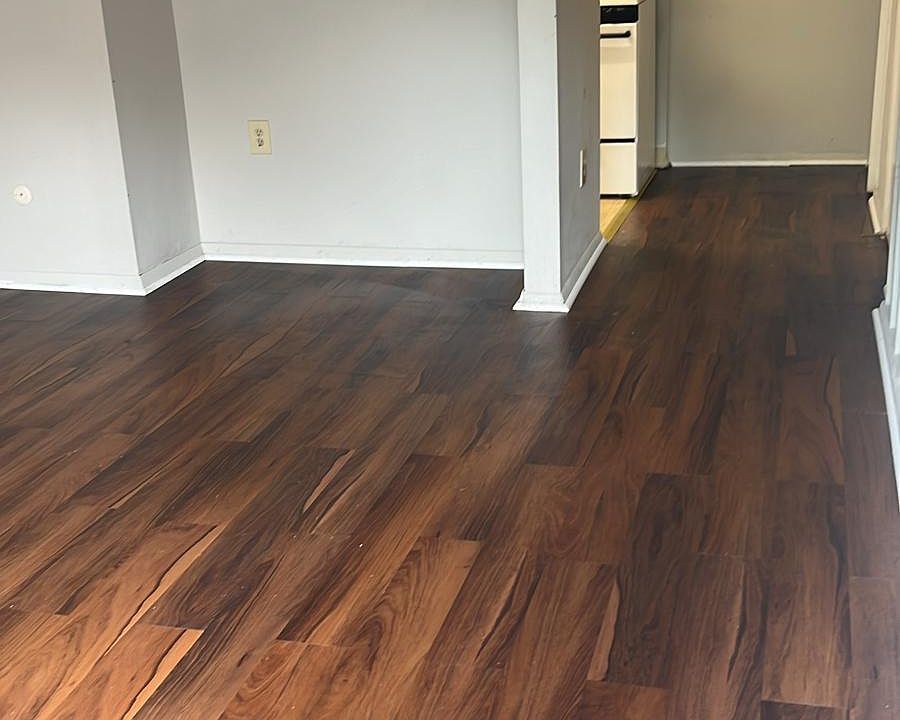 1st image of 48 King Arthur Ct