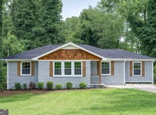 2130 Seavey Dr, Decatur, GA 30032