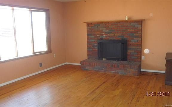 3rd image of 812 Madison Ave