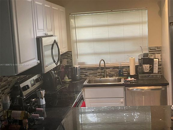 3rd image of 889 NE 214th Ln APT 1