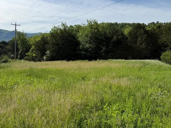 152 Fisher Ln, Moorefield, WV 26836