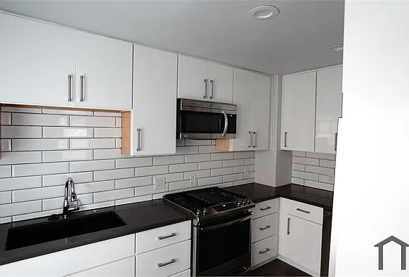 2912 14th Ave #107 — Photo 5