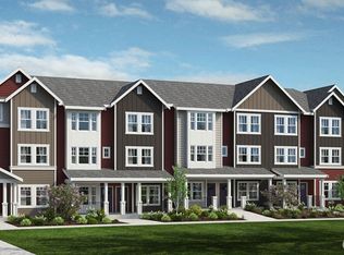 19264 NE 69th Cir UNIT 104, Redmond, WA