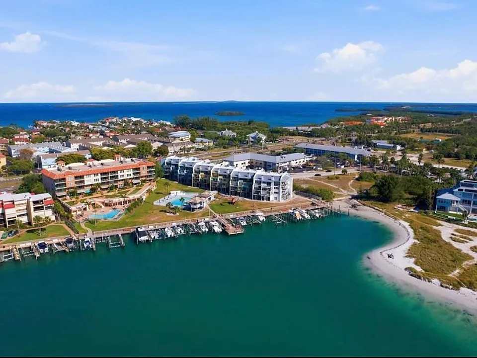 1100 Pinellas Bayway S #G3