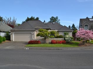 5901 SW Dove Ct, Lake Oswego, OR 97035