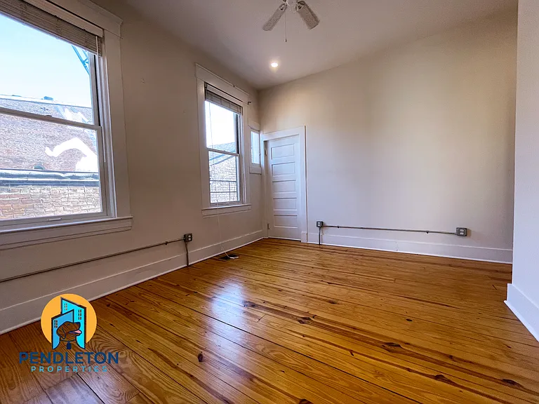 514 E 12th St #3 — Photo 14