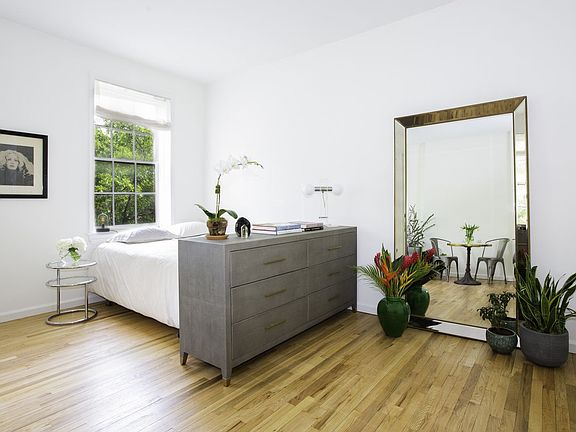 4th image of 350 W 20th St APT 3F