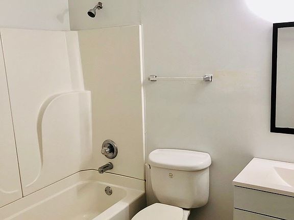 5th image of 101 Danya Ct