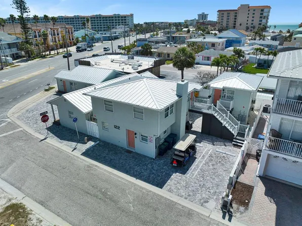 122 Coral Ave, Redington Shores, FL 33708