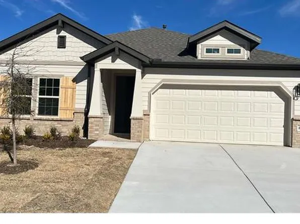 8744 Heartland Dr, Fort Worth, TX 76123
