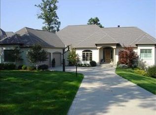 9244 Bluestone Cir, Indianapolis, IN 46236