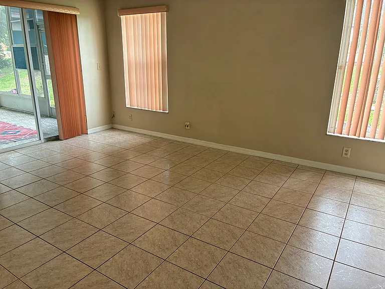 11225 Purple Plum Ct — Photo 23