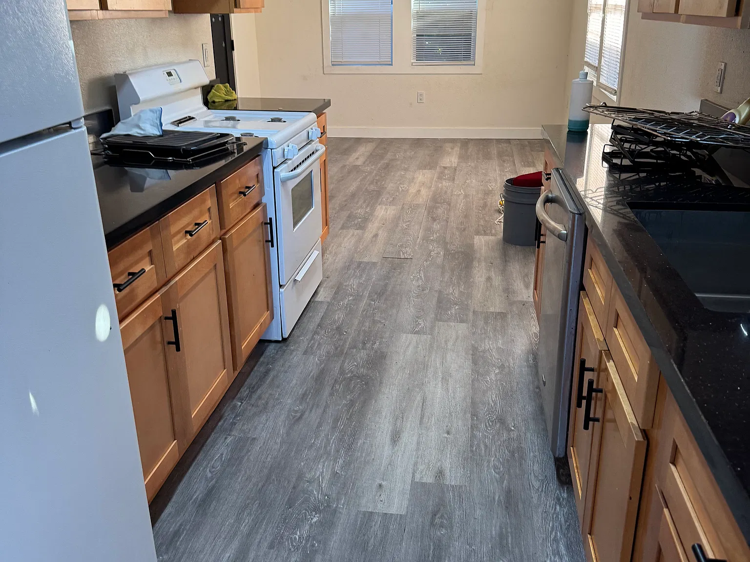 1 bed, 600 sqft, $2,500 — Photo 2