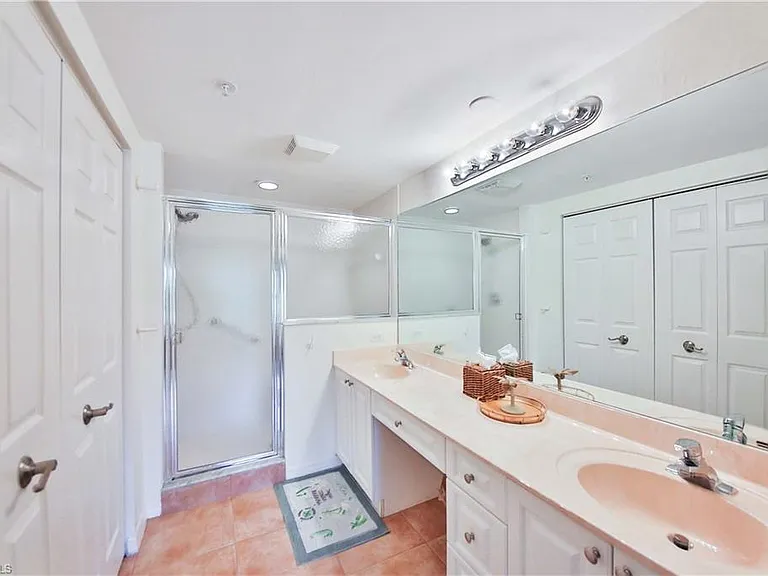 5105 Cedar Springs Dr #101 — Photo 17