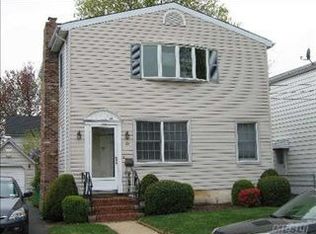 17th St, New Hyde Park, NY 11040