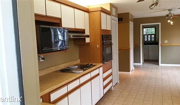 20150112200815251801000000-o