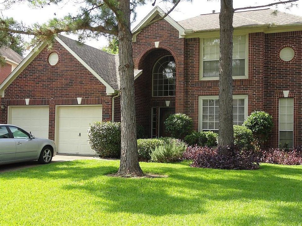1st image of 17111 Crown Meadow Ct