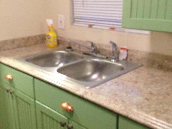 5th image of 903 Bruen St
