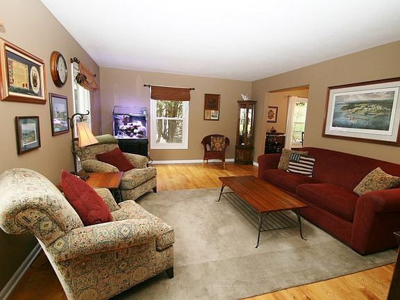 5th image of 5725 Lake Mendota Dr