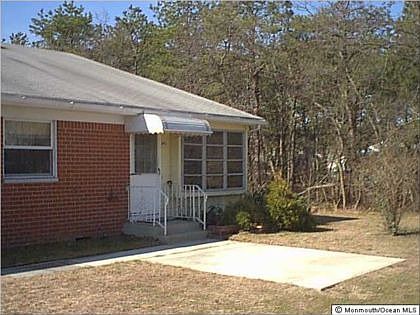 4th image of 14C Potomac Ln
